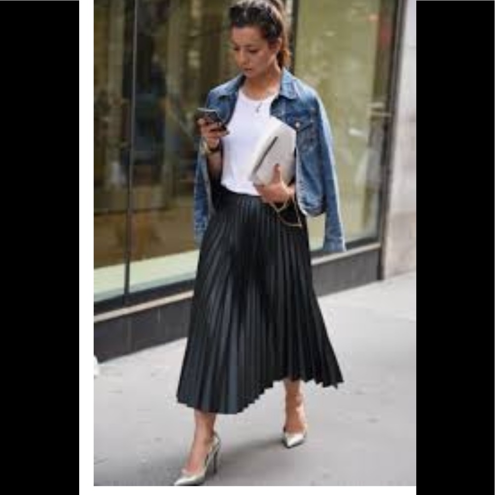 DKNY Pull-On Pleated- A Line Midi Skirt NWT